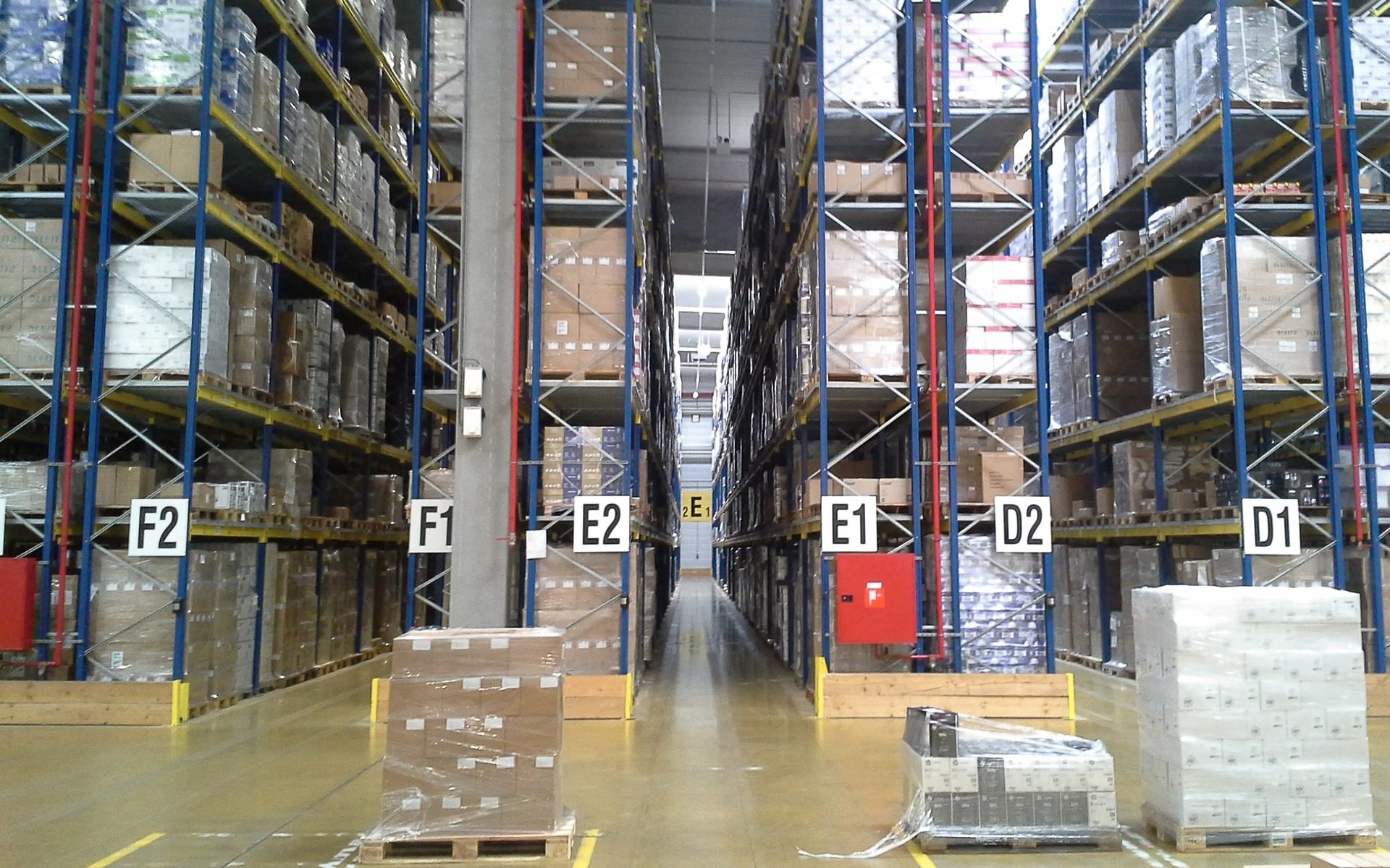 Warehousing distribution